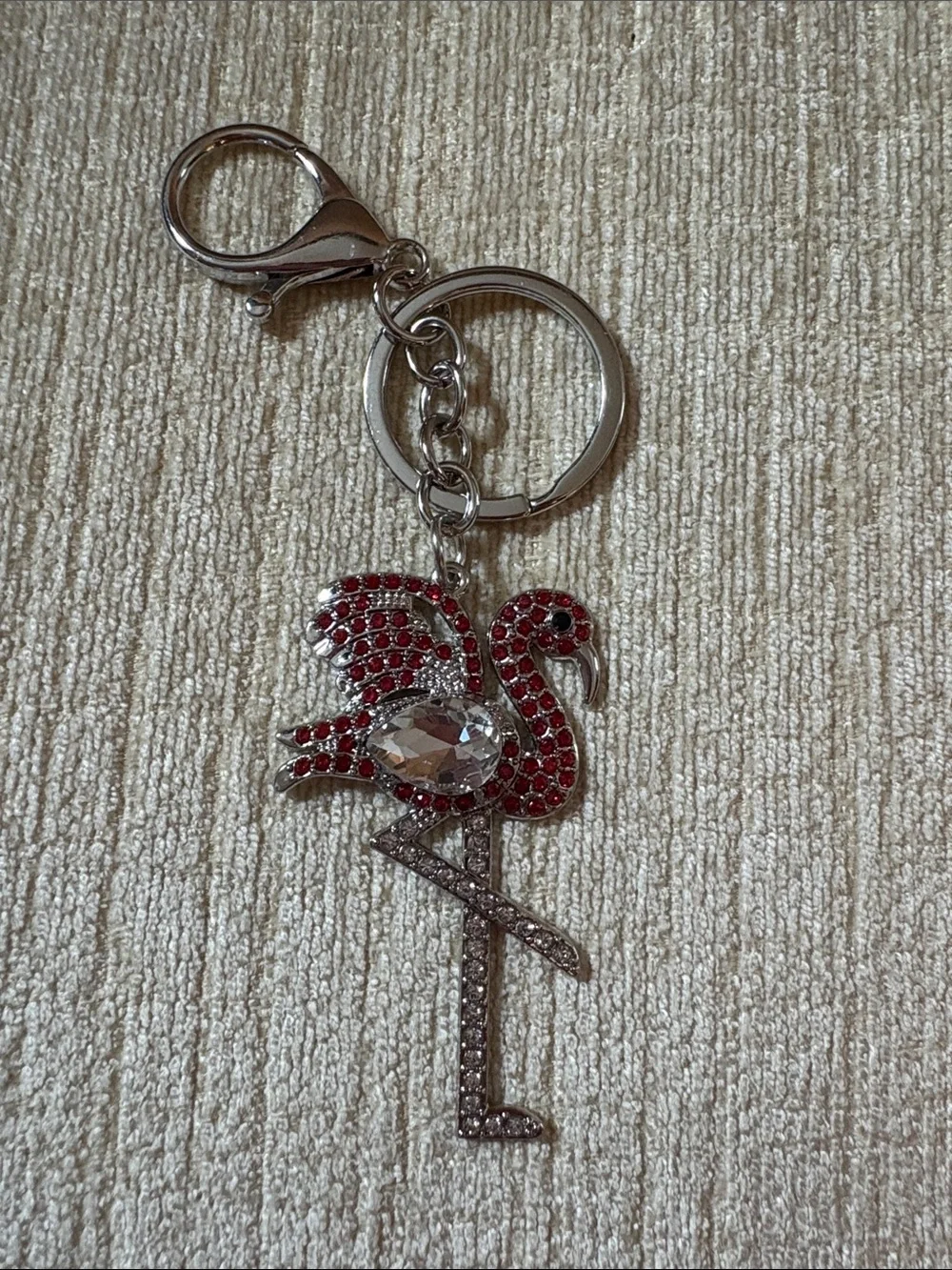 Source Unknown Silver Flamingo Key & Card Holder with Red Crystals